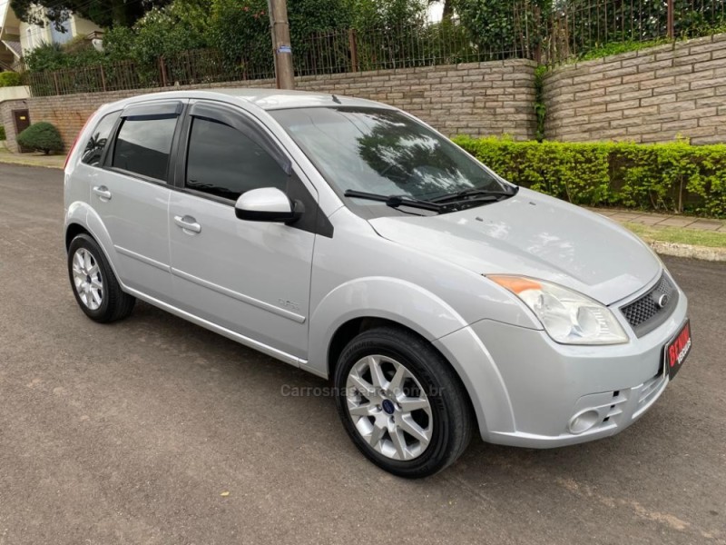 FIESTA 1.6 MPI CLASS HATCH 8V FLEX 4P MANUAL - 2010 - CAMPO BOM