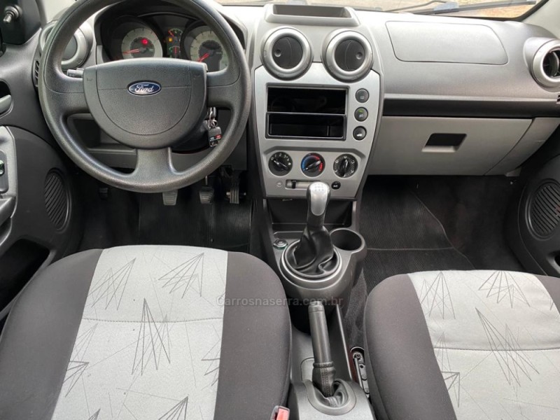 FIESTA 1.6 MPI CLASS HATCH 8V FLEX 4P MANUAL - 2010 - CAMPO BOM