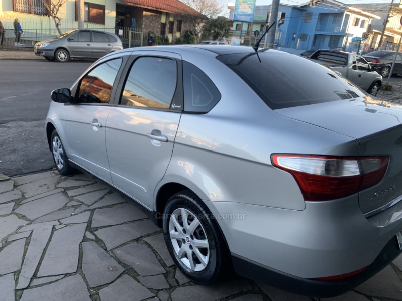 GRAND SIENA 1.4 MPI ATTRACTIVE 8V FLEX 4P MANUAL - 2013 - CAXIAS DO SUL