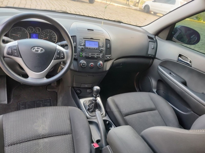 I30 2.0 MPFI GLS 16V GASOLINA 4P MANUAL - 2012 - GUAPORé