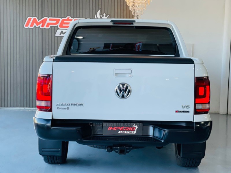 AMAROK 3.0 V6 EXTREME CD DIESEL 4X4 AT 4P AUTOMÁTICO - 2021 - ESTâNCIA VELHA