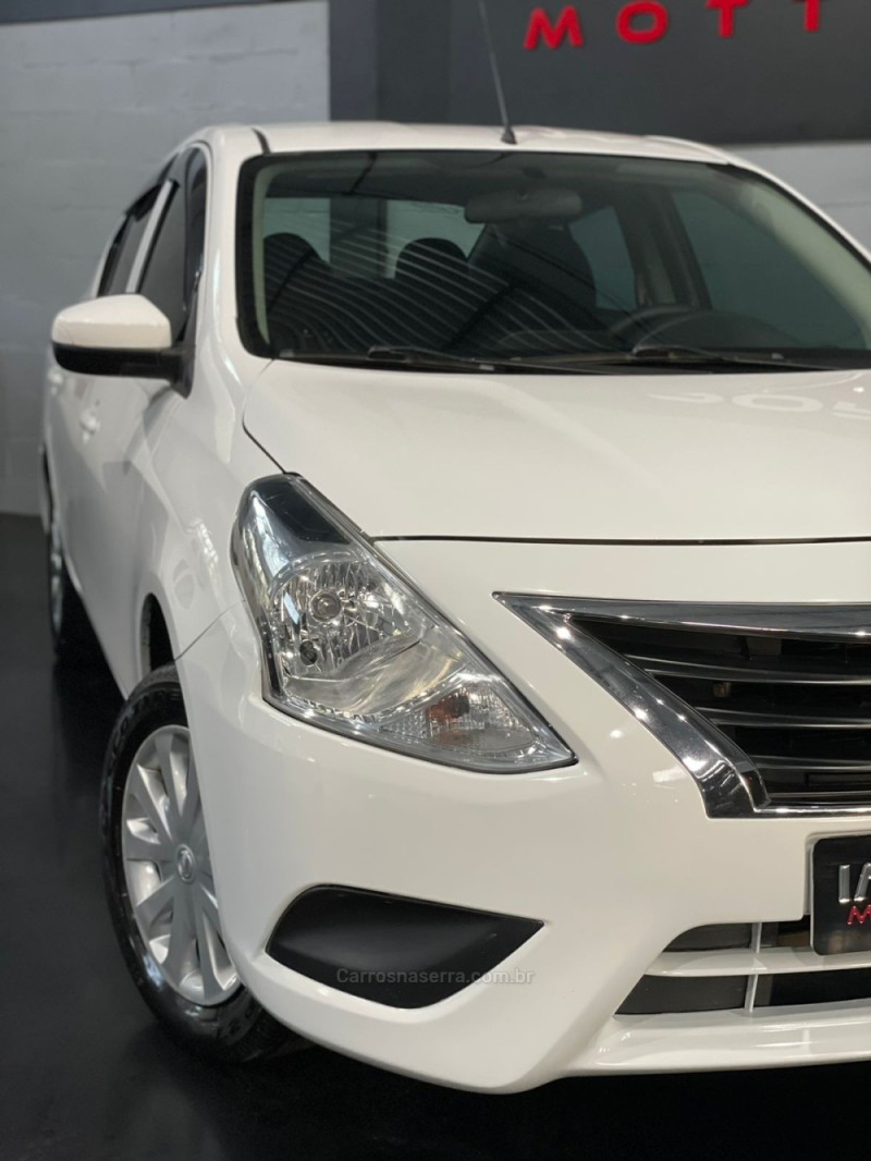 VERSA 1.0 12V FLEX 4P MANUAL - 2019 - ESTâNCIA VELHA
