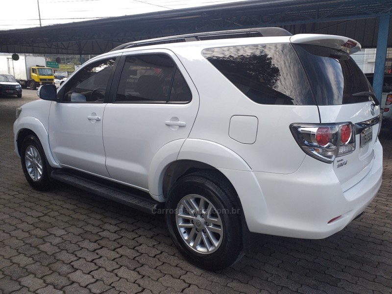 HILUX SW4 3.0 SRV 4X4 16V TURBO INTERCOOLER DIESEL 4P AUTOMÁTICO - 2012 - CAXIAS DO SUL