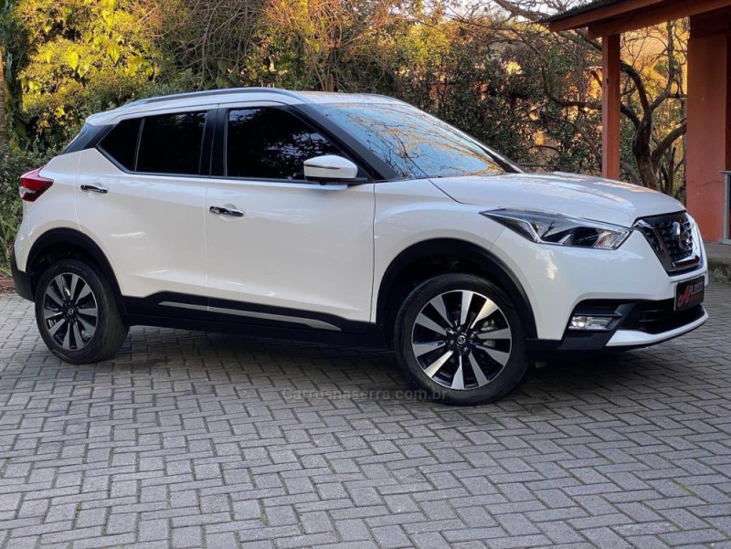 KICKS 1.6 16V FLEX SL 4P XTRONIC - 2020 - PAROBé