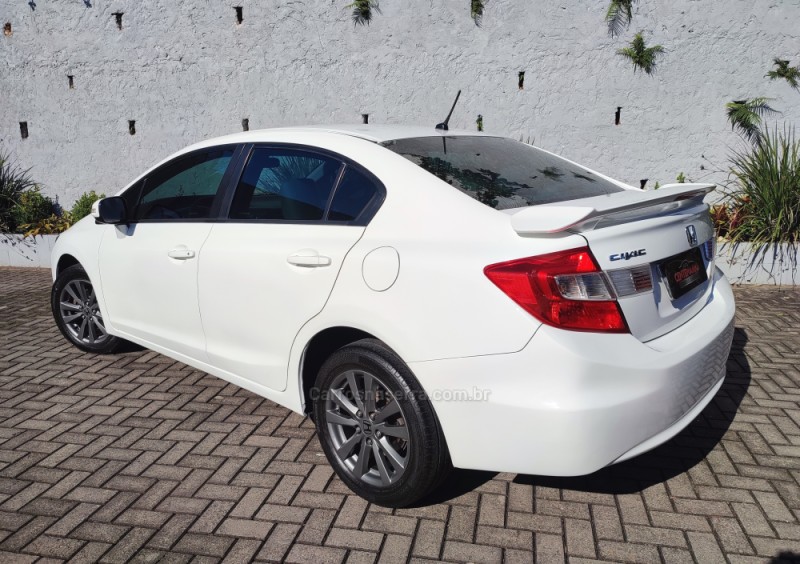 CIVIC 1.8 LXL 16V FLEX 4P AUTOMÁTICO - 2013 - SAPIRANGA