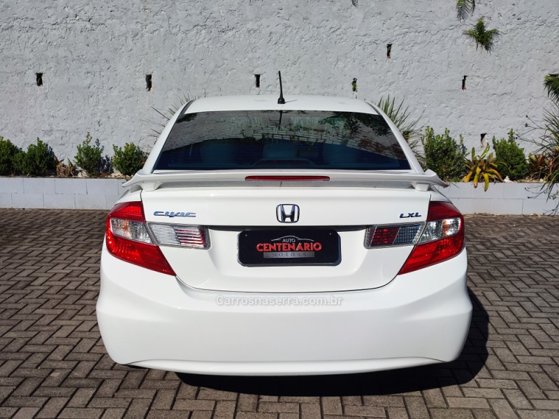CIVIC 1.8 LXL 16V FLEX 4P AUTOMÁTICO - 2013 - SAPIRANGA