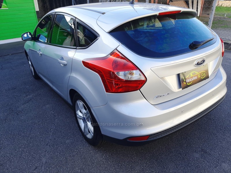FOCUS 1.6 SE HATCH 16V FLEX 4P AUTOMÁTICO - 2015 - BENTO GONçALVES