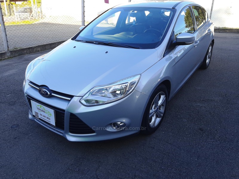 FOCUS 1.6 SE HATCH 16V FLEX 4P AUTOMÁTICO - 2015 - BENTO GONçALVES