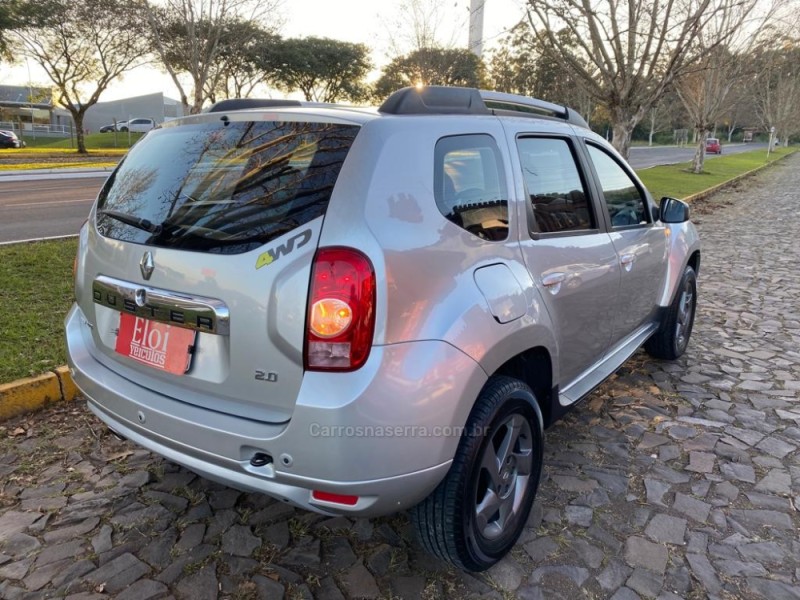 DUSTER 2.0 DYNAMIQUE 4X4 16V FLEX 4P MANUAL - 2014 - DOIS IRMãOS