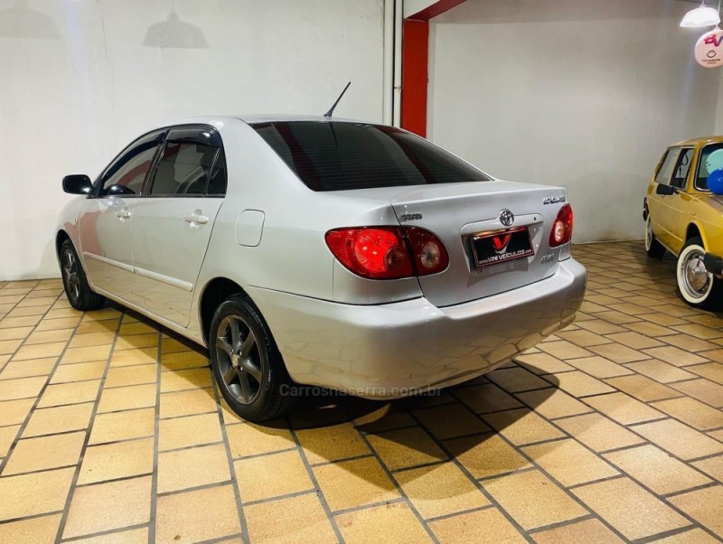 COROLLA 1.8 XEI 16V GASOLINA 4P AUTOMÁTICO - 2004 - CAXIAS DO SUL
