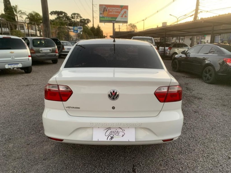 VOYAGE 1.6 MI TRENDLINE 8V FLEX 4P MANUAL - 2017 - CAXIAS DO SUL