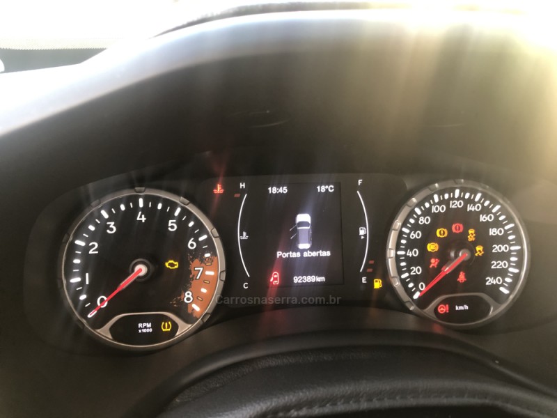 RENEGADE 1.8 16V FLEX SPORT 4P MANUAL - 2017 - VALE REAL
