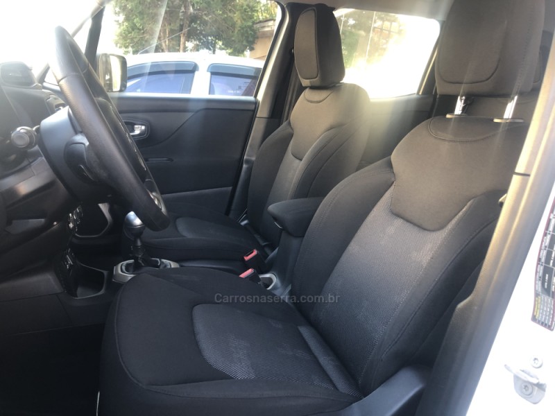 RENEGADE 1.8 16V FLEX SPORT 4P MANUAL - 2017 - VALE REAL