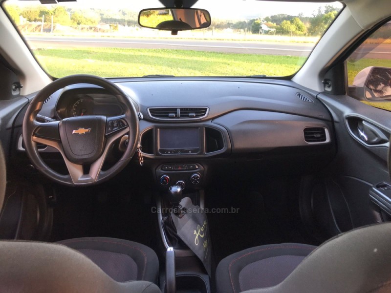 ONIX 1.4 MPFI LT 8V FLEX 4P MANUAL - 2016 - BOM PRINCíPIO