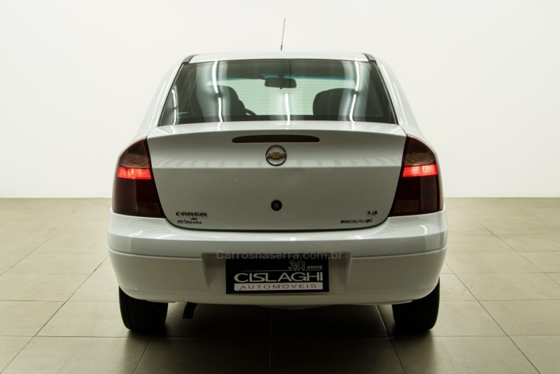 CORSA 1.4 MPFI PREMIUM SEDAN 8V FLEX 4P MANUAL - 2010 - CARLOS BARBOSA