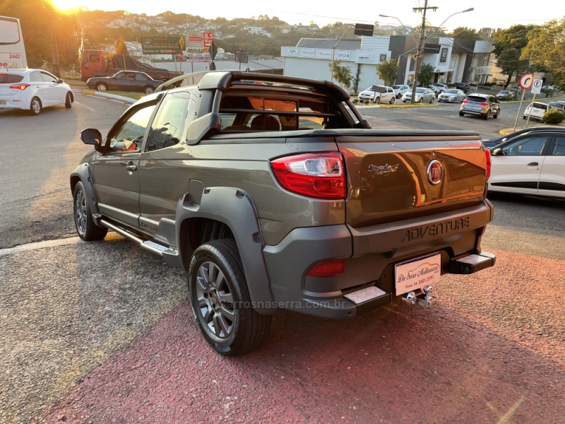 STRADA 1.8 MPI ADVENTURE LOCKER CD 16V FLEX 3P MANUAL - 2019 - FARROUPILHA