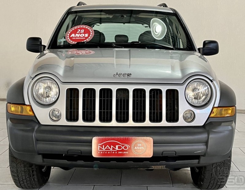 CHEROKEE 3.7 SPORT 4X4 V6 12V GASOLINA 4P AUTOMÁTICO - 2006 - ESTâNCIA VELHA