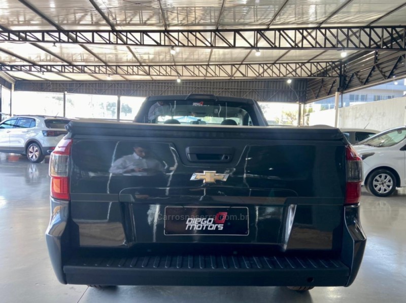 MONTANA 1.4 MPFI LS CS 8V FLEX 2P MANUAL - 2017 - GIRUá