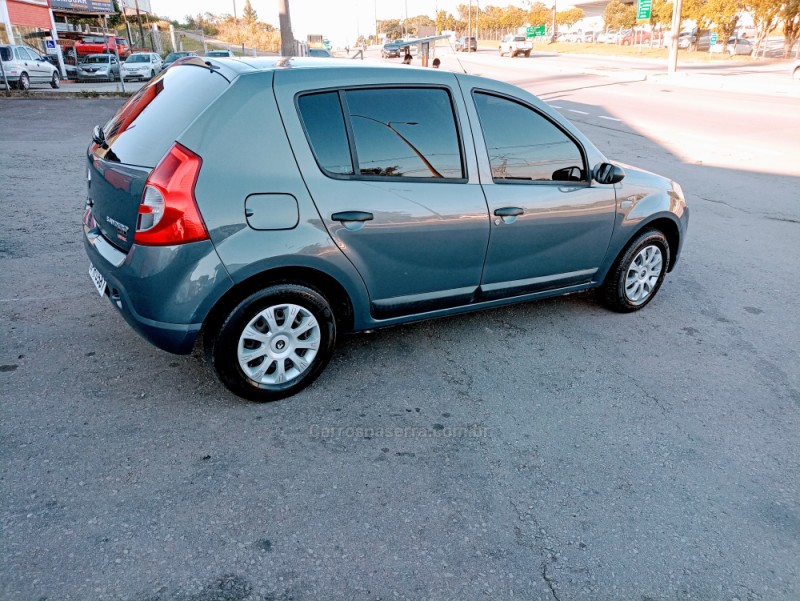 SANDERO 1.0 EXPRESSION 16V FLEX 4P MANUAL - 2009 - CAXIAS DO SUL