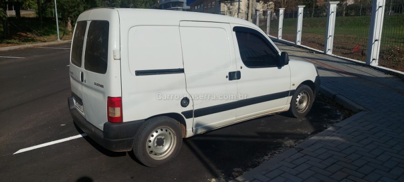 PARTNER 1.6 FURGÃO 16V GASOLINA 3P MANUAL - 2011 - BOM PRINCíPIO