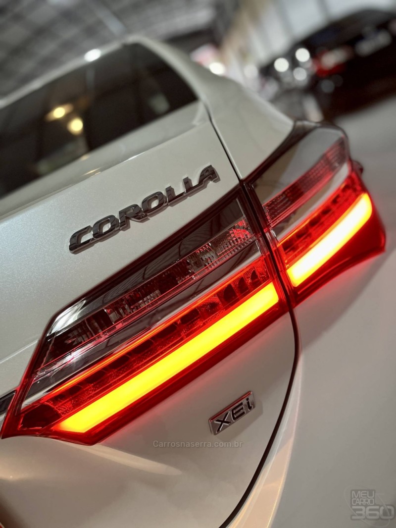 COROLLA 2.0 XEI 16V FLEX 4P AUTOMÁTICO - 2019 - ESTâNCIA VELHA