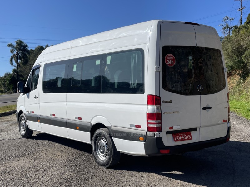 SPRINTER 2.2 415 CDI VAN 16 LUGARES TETO ALTO 16V BI-TURBO DIESEL MANUAL - 2018 - CAXIAS DO SUL