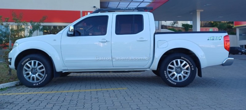 FRONTIER 2.5 SL 4X4 CD TURBO ELETRONIC DIESEL 4P AUTOMÁTICO - 2015 - CAXIAS DO SUL