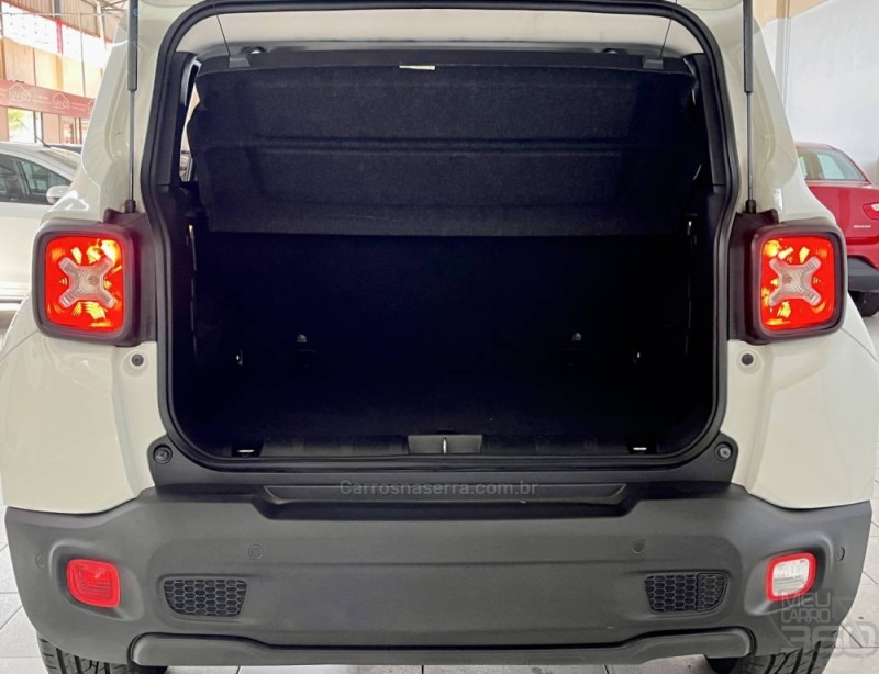 RENEGADE 1.8 16V FLEX SPORT 4P AUTOMÁTICO - 2017 - ESTâNCIA VELHA