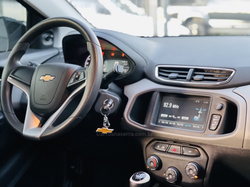 ONIX 1.0  LT 12V FLEX 4P MANUAL - 2019 - ESTâNCIA VELHA