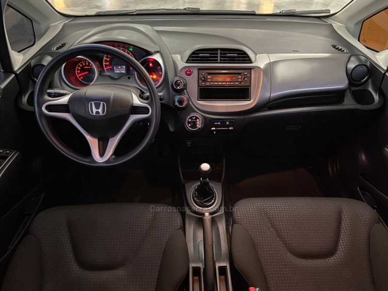 FIT 1.4 LX 16V FLEX 4P MANUAL - 2009 - FARROUPILHA
