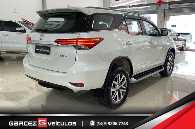 HILUX SW4 2.8 SRX 4X4 16V TURBO INTERCOOLER DIESEL 4P AUTOMÁTICO - 2017 - BENTO GONçALVES