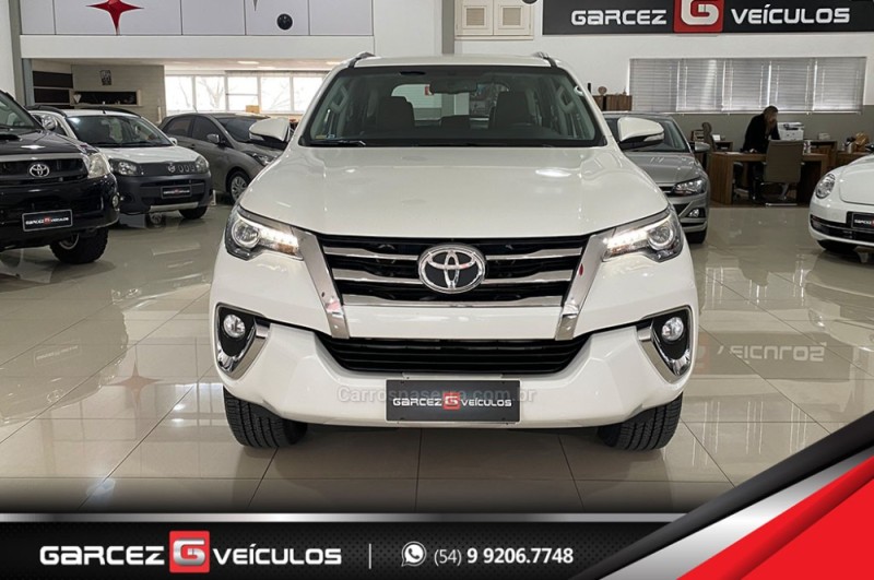 HILUX SW4 2.8 SRX 4X4 16V TURBO INTERCOOLER DIESEL 4P AUTOMÁTICO - 2017 - BENTO GONçALVES