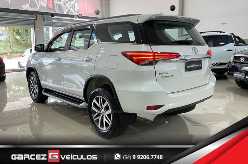 HILUX SW4 2.8 SRX 4X4 16V TURBO INTERCOOLER DIESEL 4P AUTOMÁTICO - 2017 - BENTO GONçALVES