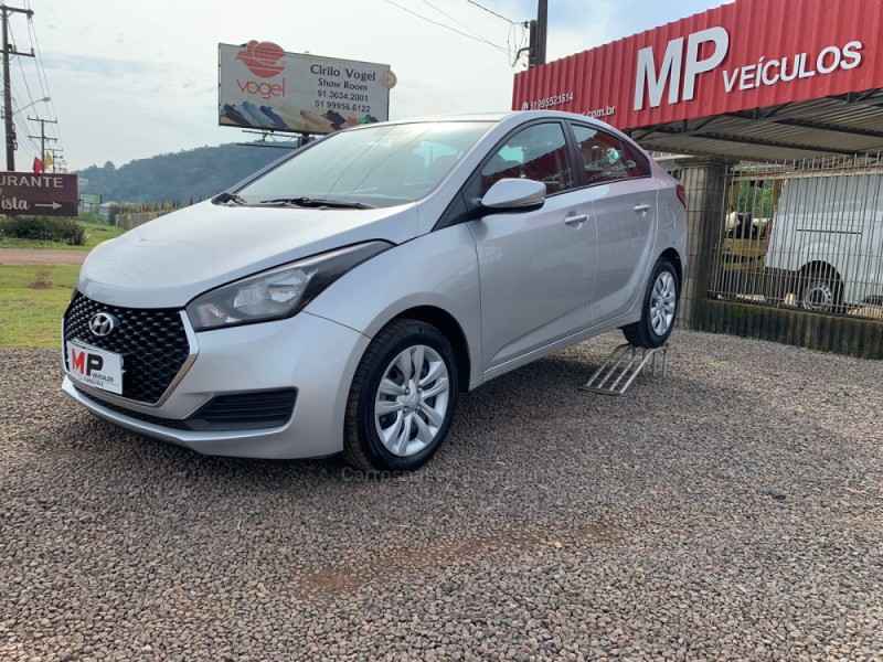 HB20S 1.6 COMFORT PLUS 16V FLEX 4P AUTOMÁTICO - 2019 - BOM PRINCíPIO