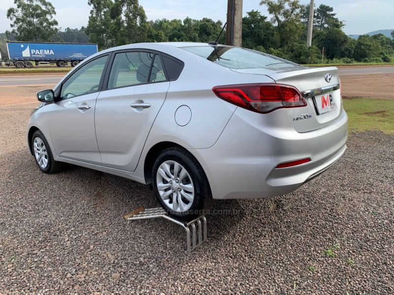 HB20S 1.6 COMFORT PLUS 16V FLEX 4P AUTOMÁTICO - 2019 - BOM PRINCíPIO