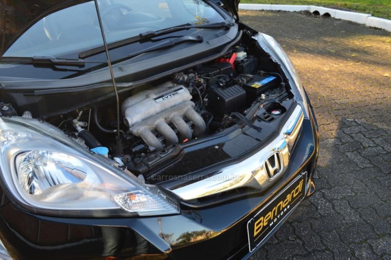 FIT 1.4 LX 8V GASOLINA 4P AUTOMÁTICO - 2013 - CAMPO BOM
