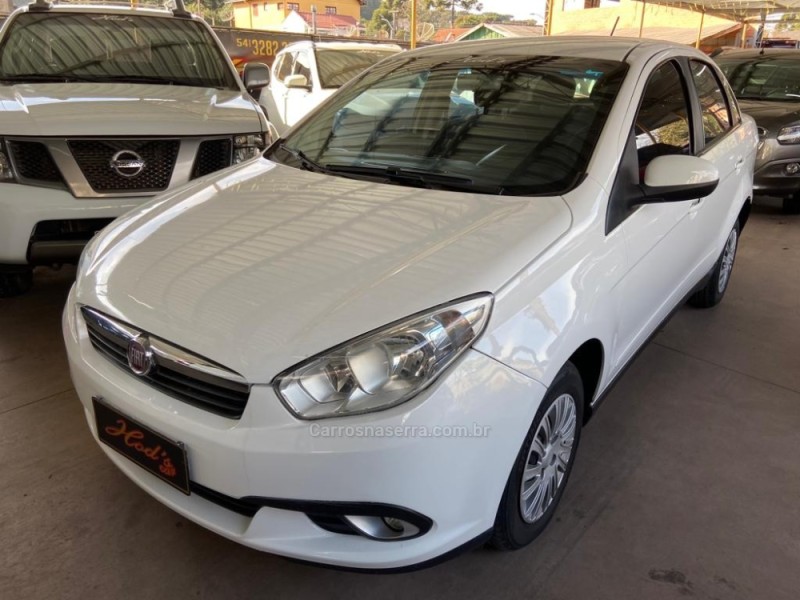 siena 1.4 mpi attractive 8v flex 4p manual 2013 canela