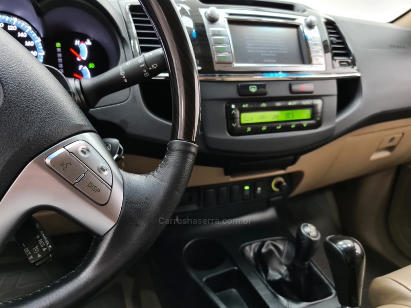 HILUX SW4 3.0 SRV 4X4 16V TURBO INTERCOOLER DIESEL 4P AUTOMÁTICO - 2015 - SANTA CRUZ DO SUL