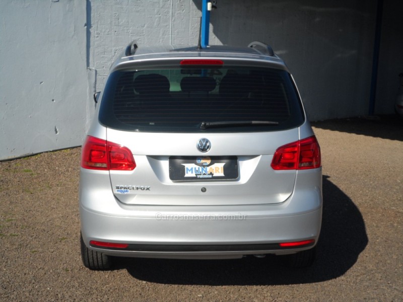 SPACEFOX 1.6 MI TREND 8V FLEX 4P MANUAL - 2014 - SAPIRANGA