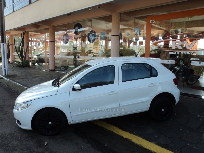 GOL 1.0 MI TREND 8V FLEX 4P MANUAL - 2012 - CARLOS BARBOSA