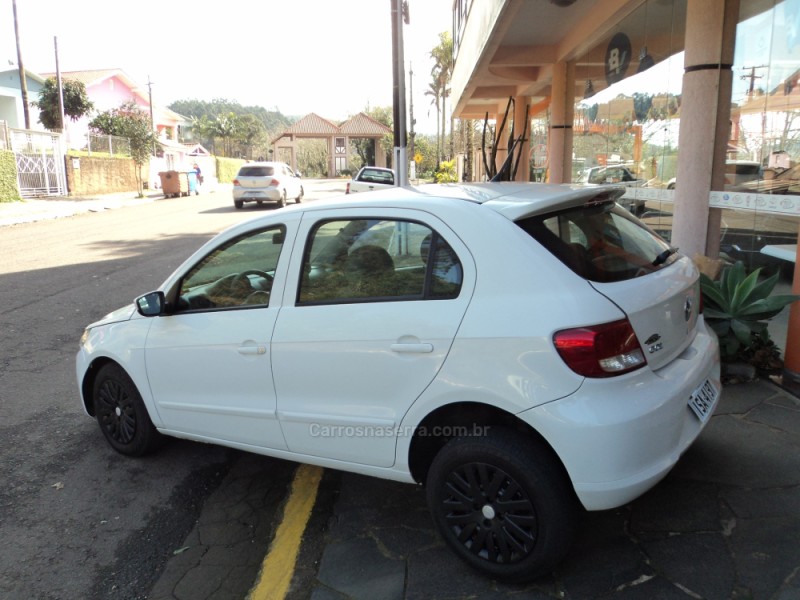GOL 1.0 MI TREND 8V FLEX 4P MANUAL - 2012 - CARLOS BARBOSA
