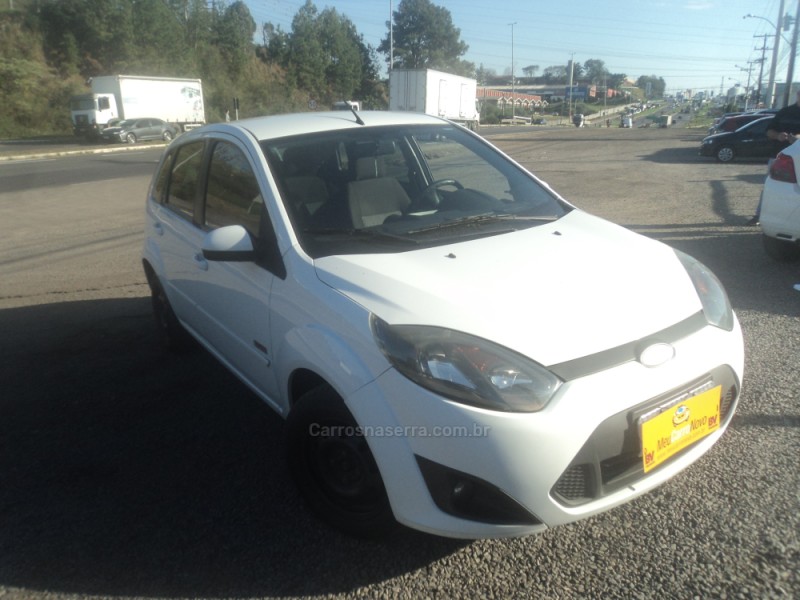 FIESTA 1.6 MPI CLASS HATCH 8V FLEX 4P MANUAL - 2013 - FARROUPILHA
