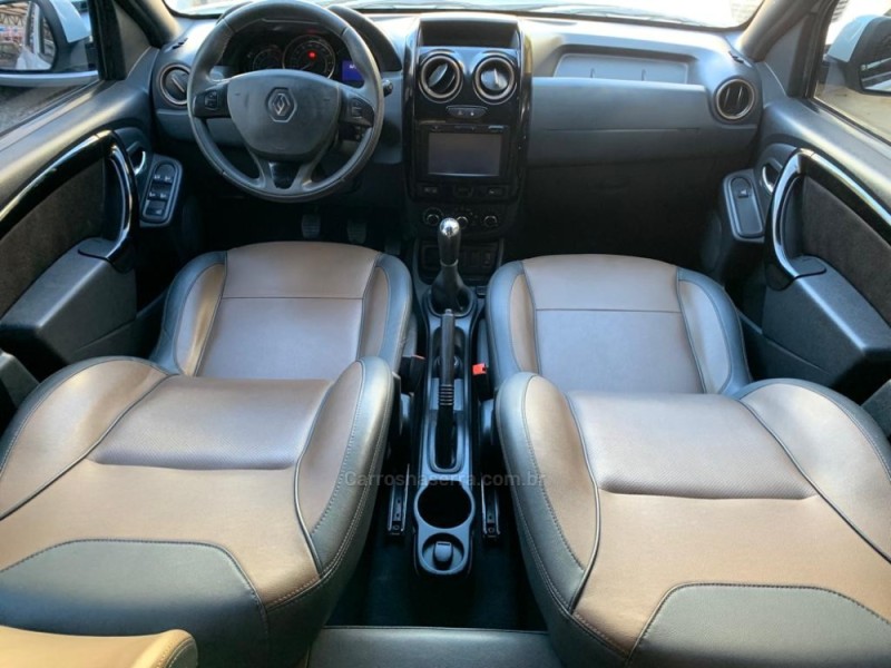 DUSTER 1.6 DYNAMIQUE 4X2 16V FLEX 4P MANUAL - 2016 - CAXIAS DO SUL