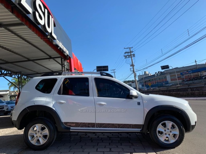 DUSTER 1.6 DYNAMIQUE 4X2 16V FLEX 4P MANUAL - 2016 - CAXIAS DO SUL