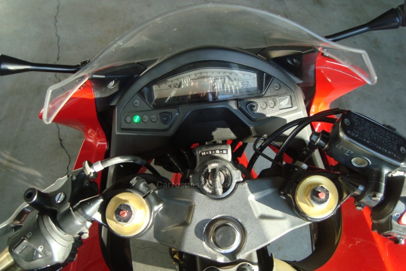 CB 600F  - 2013 - FLORES DA CUNHA