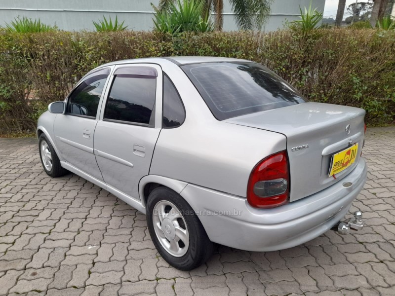 CORSA 1.0 MPFI MILENIUM 16V GASOLINA 4P MANUAL - 2000 - CAXIAS DO SUL
