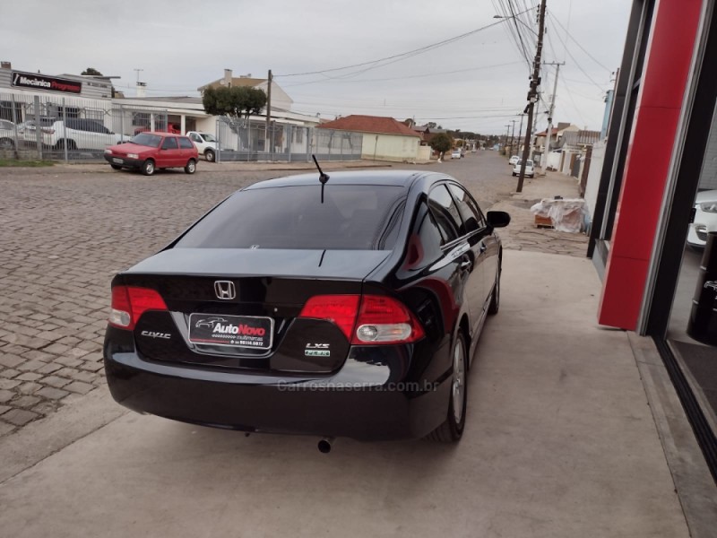 CIVIC 1.8 LXS 16V GASOLINA 4P AUTOMÁTICO - 2008 - VACARIA