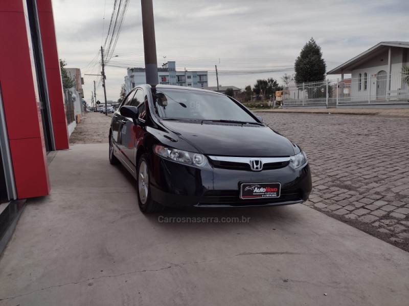 CIVIC 1.8 LXS 16V GASOLINA 4P AUTOMÁTICO - 2008 - VACARIA