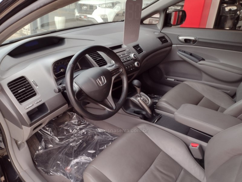 CIVIC 1.8 LXS 16V GASOLINA 4P AUTOMÁTICO - 2008 - VACARIA