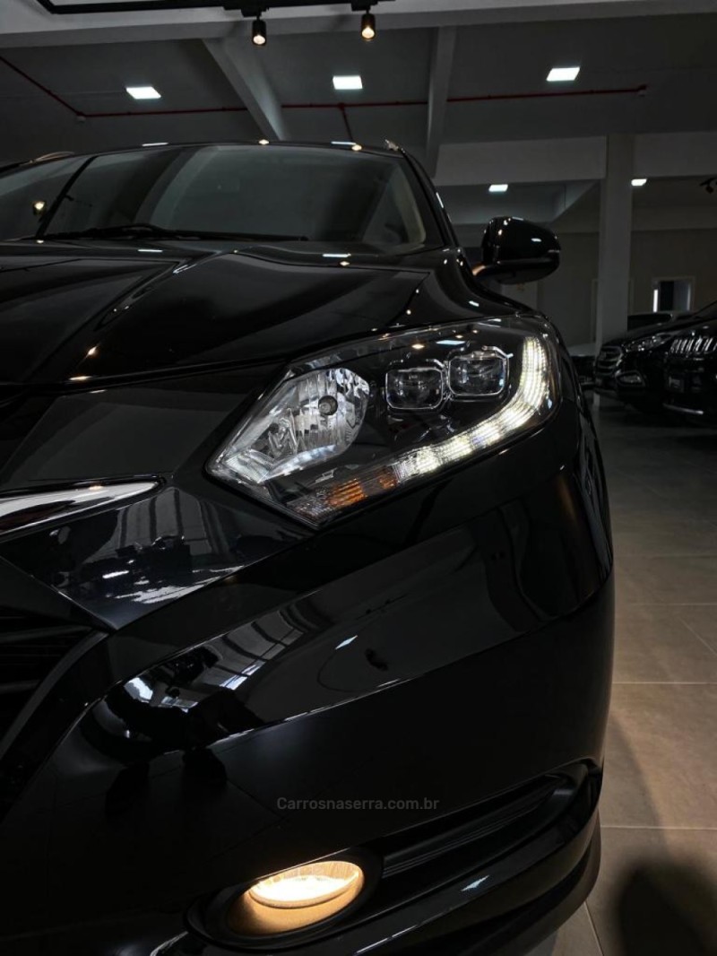 HR-V 1.8 16V FLEX TOURING 4P AUTOMÁTICO - 2018 - CAXIAS DO SUL